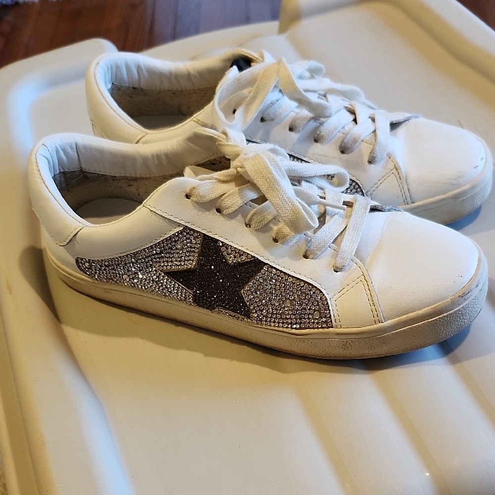 Steve Madden White Sneakers with Silver Glitter